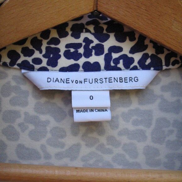 Diane Von Furstenberg DVF Jeanne Full Wrap Dress - Picture 7 of 7